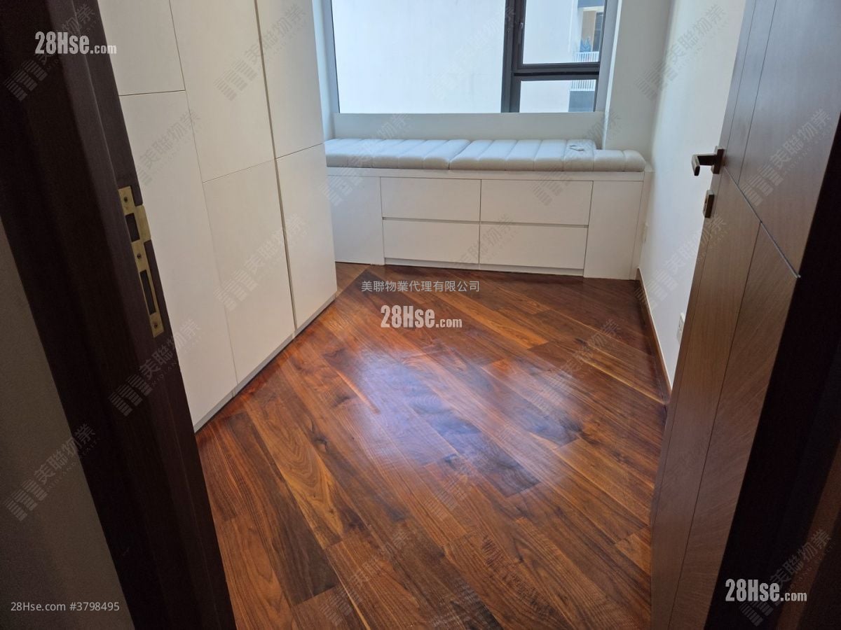 贤文礼士 售盘 2 房 883 平方尺