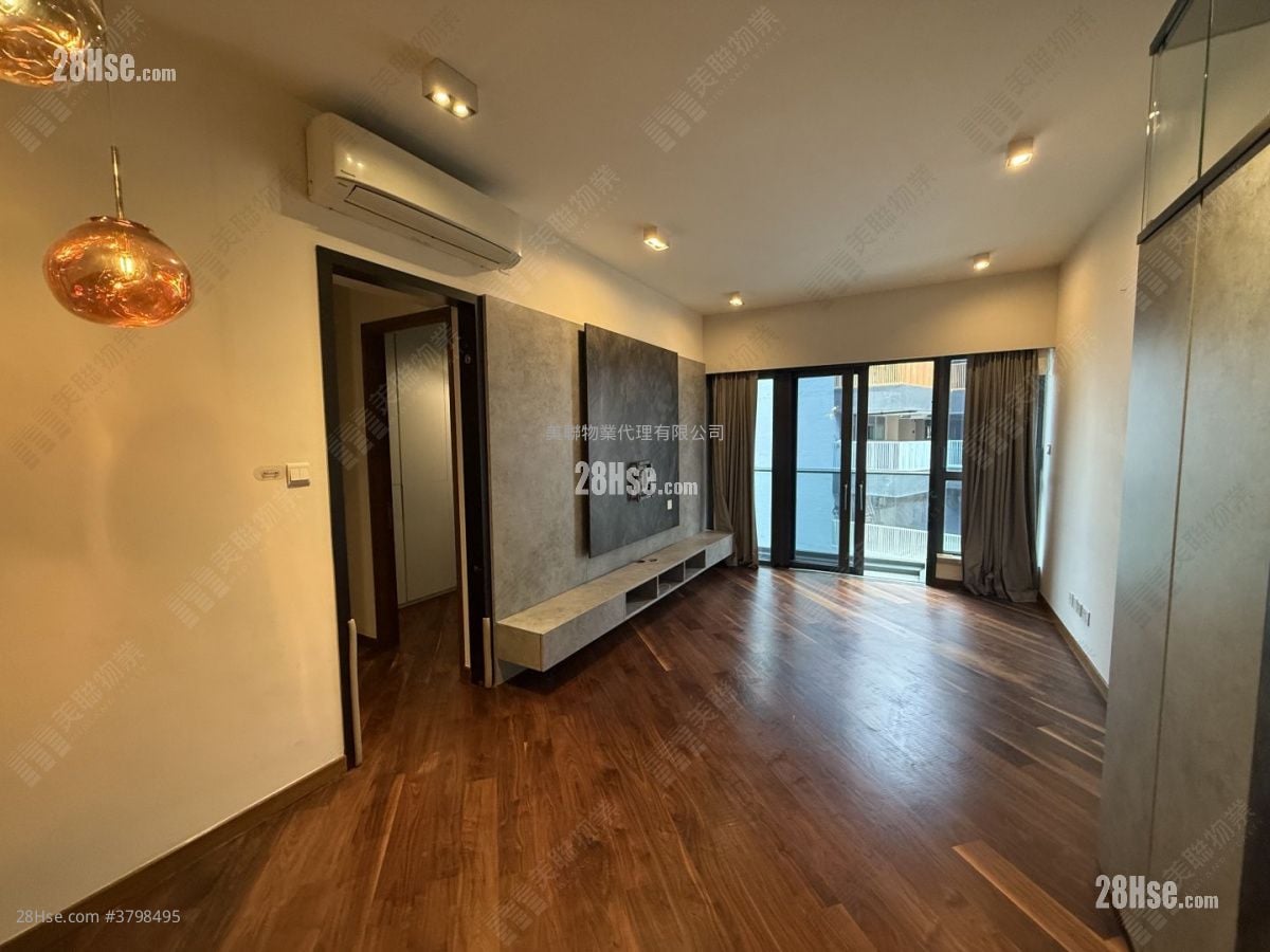 贤文礼士 售盘 2 房 883 平方尺