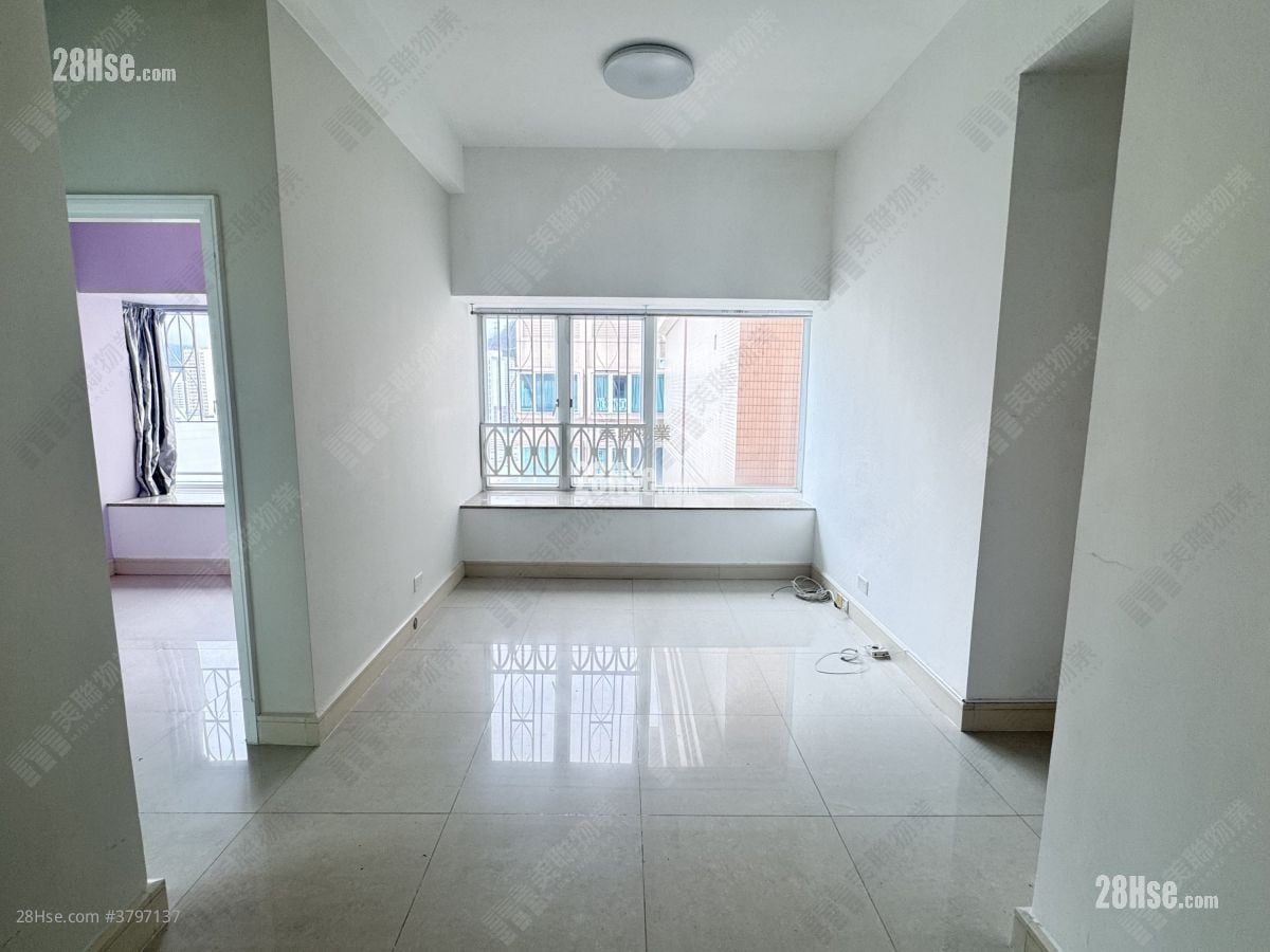 The Apex Rental 2 Bedrooms , 1 Bathroom 452 ft²