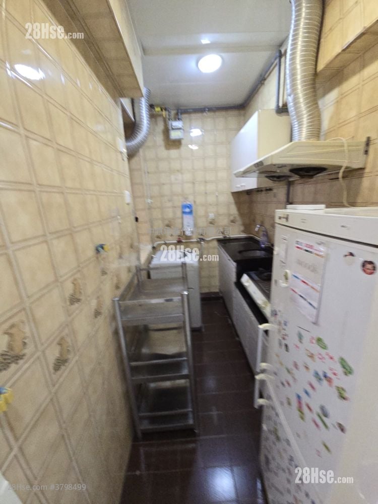 宝星中心 售盘 2 房 , 1 浴室 329 平方尺