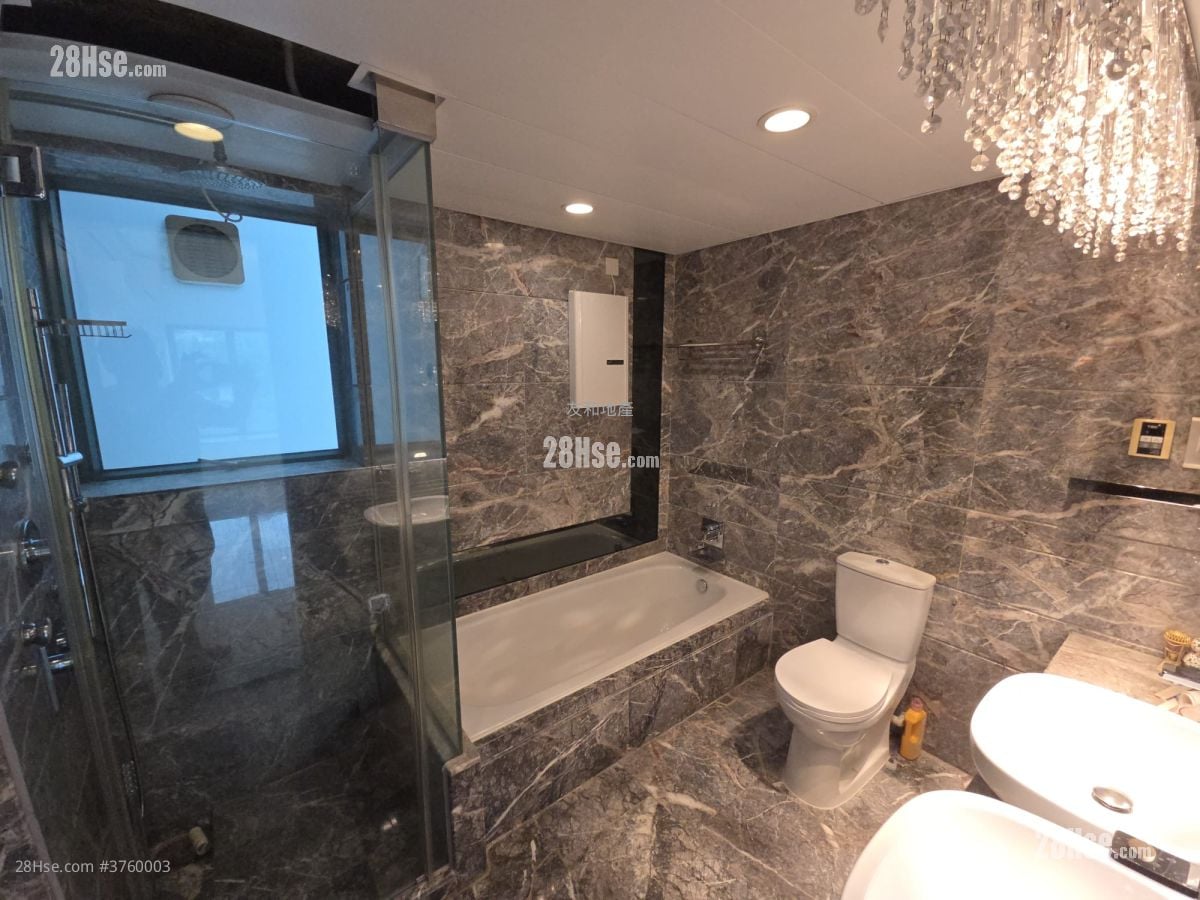 尚御 售盘 4 房 , 3 浴室 1,614 平方尺