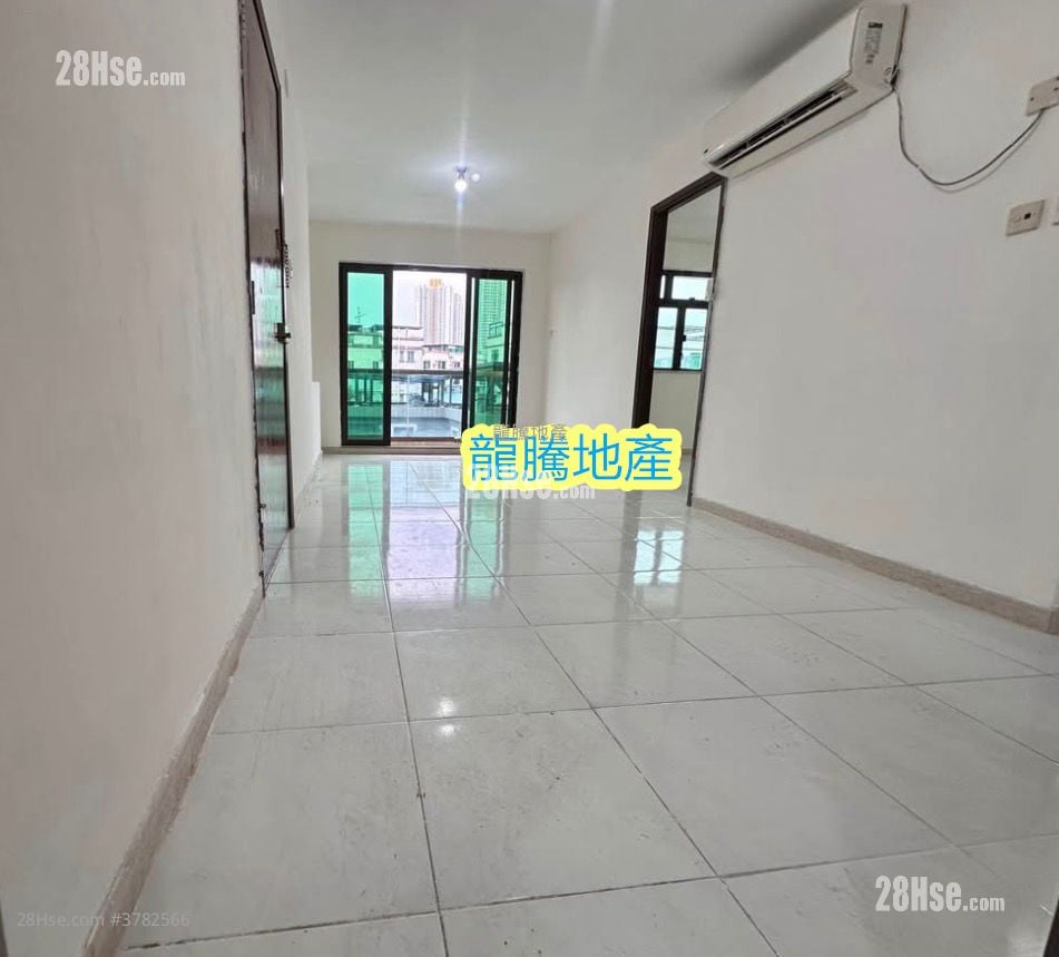 Village Rental 3 Bedrooms , 1 Bathroom