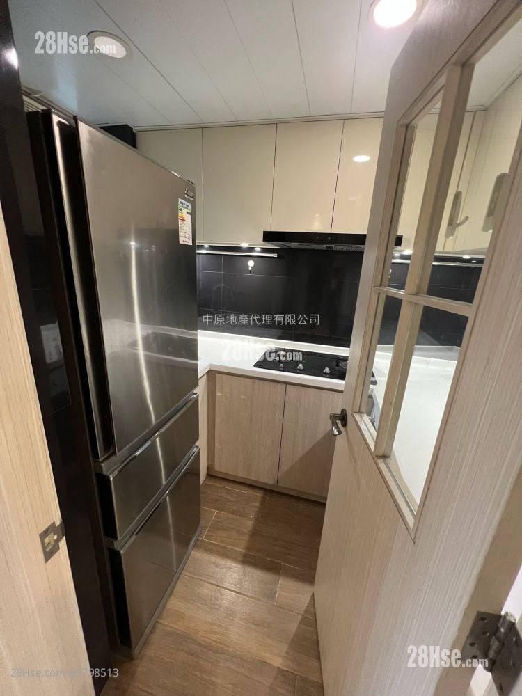 Banyan Garden Sell 2 Bedrooms 492 ft²