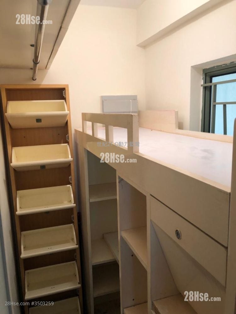 Island Resort Sell 3 Bedrooms , 2 Bathrooms 746 ft²