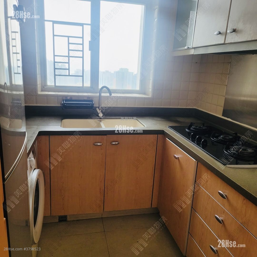 The Orchards Sell 3 Bedrooms 752 ft²