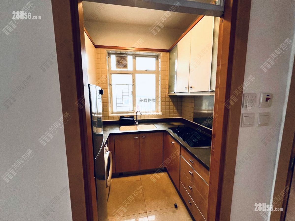 The Orchards Sell 3 Bedrooms 752 ft²