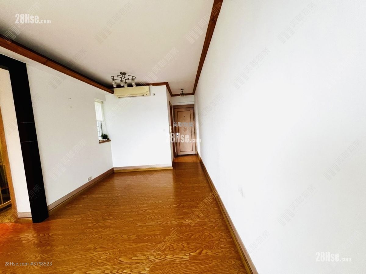 The Orchards Sell 3 Bedrooms 752 ft²