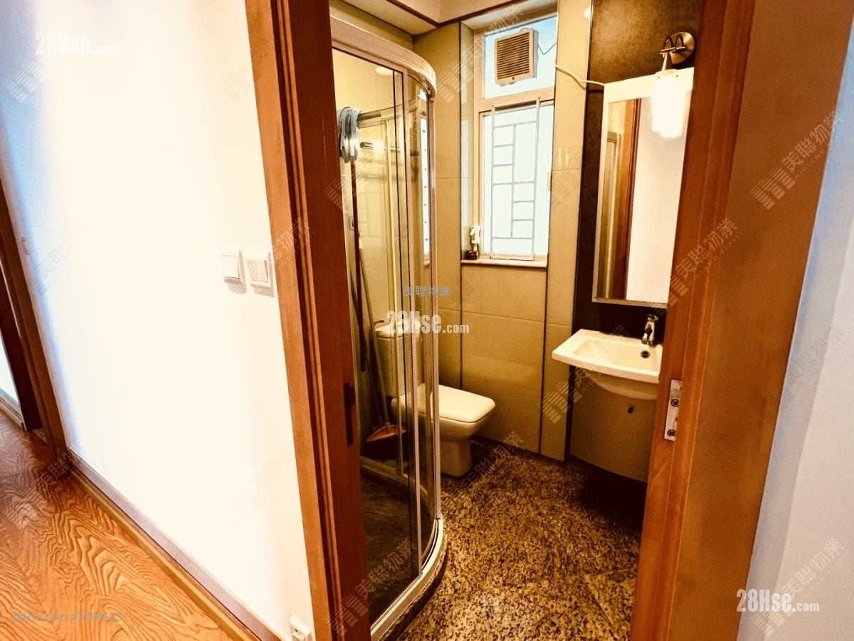 The Orchards Sell 3 Bedrooms 752 ft²