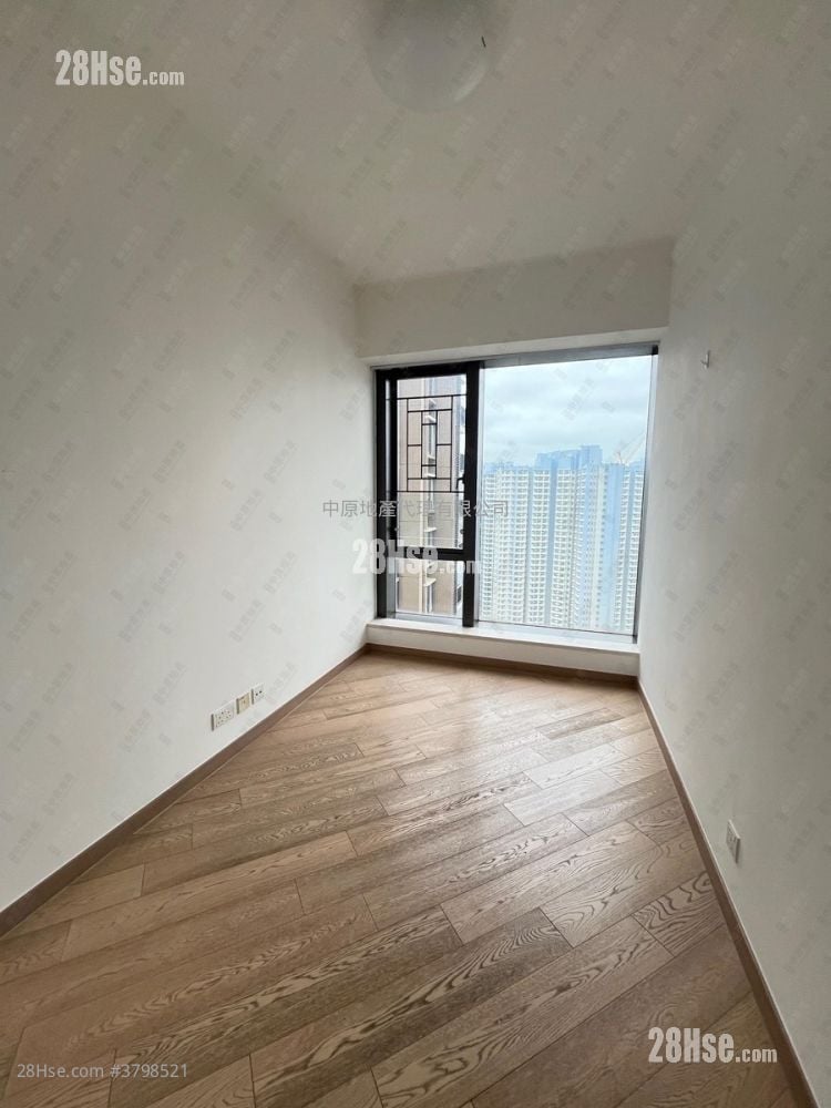 The Visionary Sell 3 Bedrooms , 3 Bathrooms 1,400 ft²