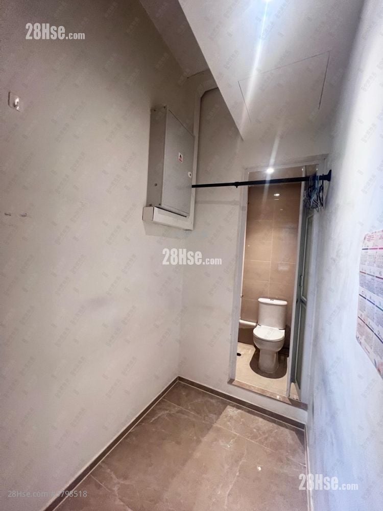 维港滙 售盘 3 房 , 2 浴室 835 平方尺