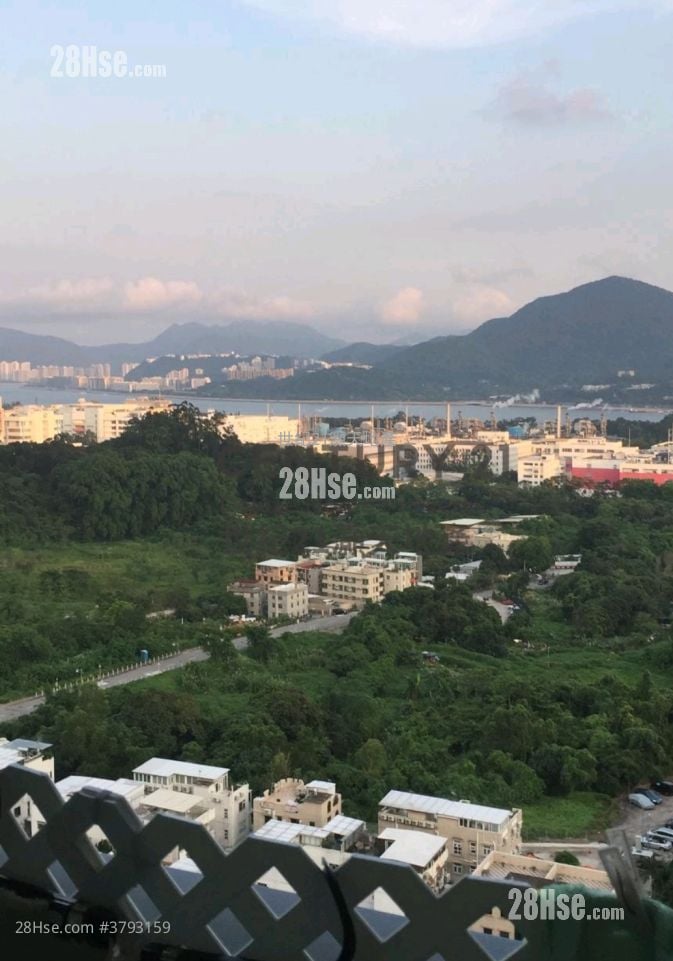 岚山 售盘 3 房 , 2 浴室 736 平方尺