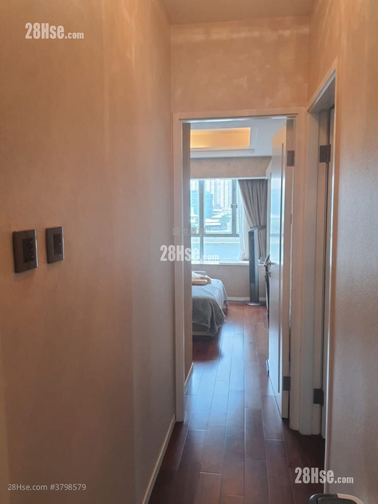 Garden Vista Sell 3 Bedrooms , 2 Bathrooms 694 ft²