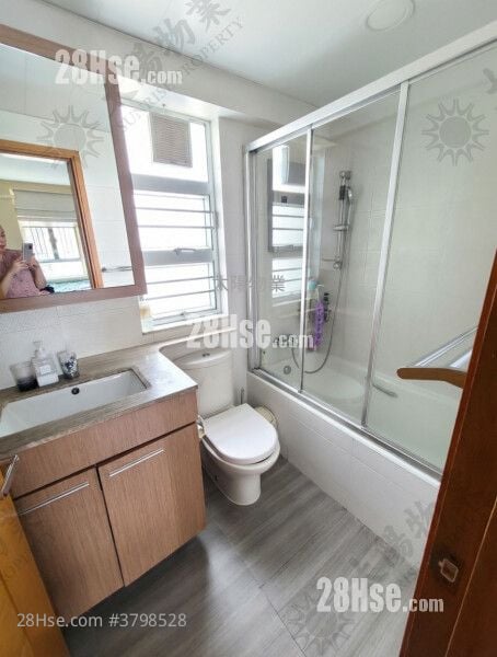 黄埔花园 售盘 3 房 771 平方尺