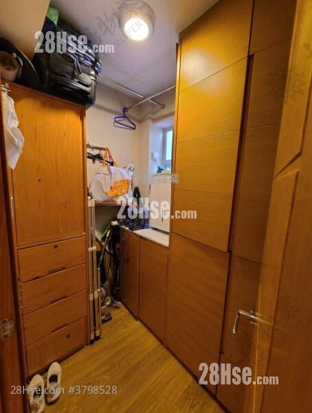 黄埔花园 售盘 3 房 771 平方尺