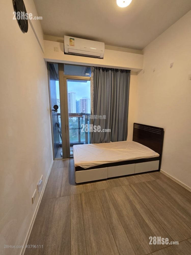 T Plus Rental Studio , 1 Bathroom 164 ft²