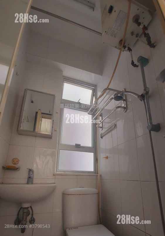 Po Tin Building Sell 2 Bedrooms , 1 Bathroom 318 ft²