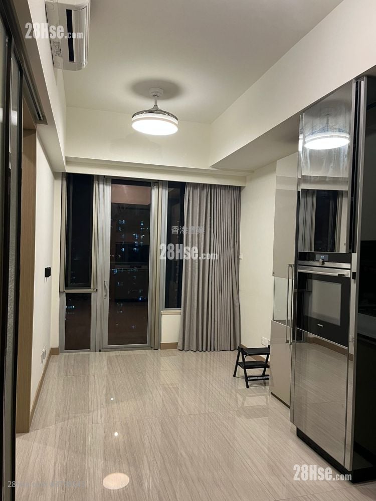 Cullinan West Rental 1 Bedroom , 1 Bathroom 354 ft²