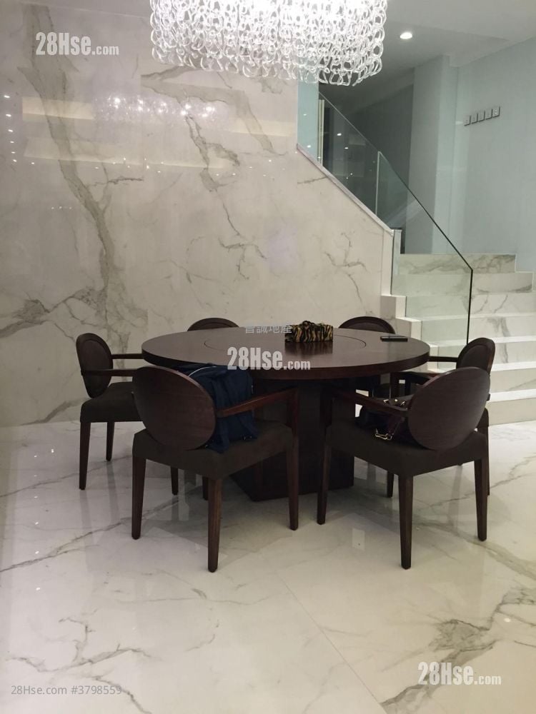 蟠龙半岛 售盘 3 房 , 3 浴室 1,631 平方尺