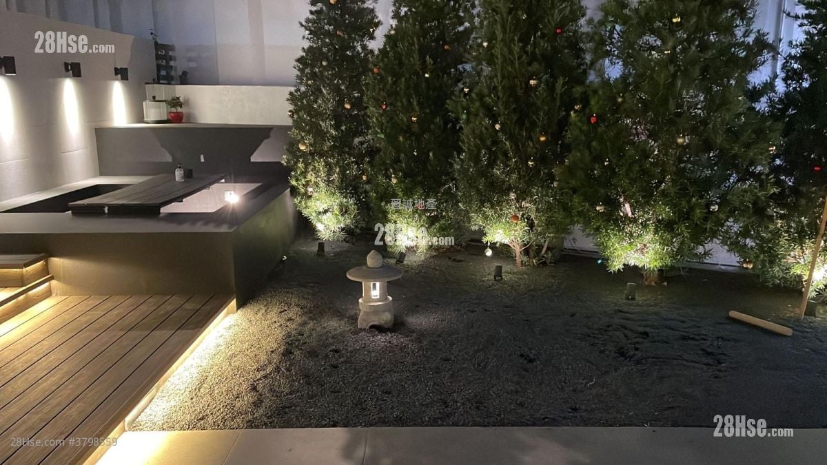 蟠龙半岛 售盘 3 房 , 3 浴室 1,631 平方尺