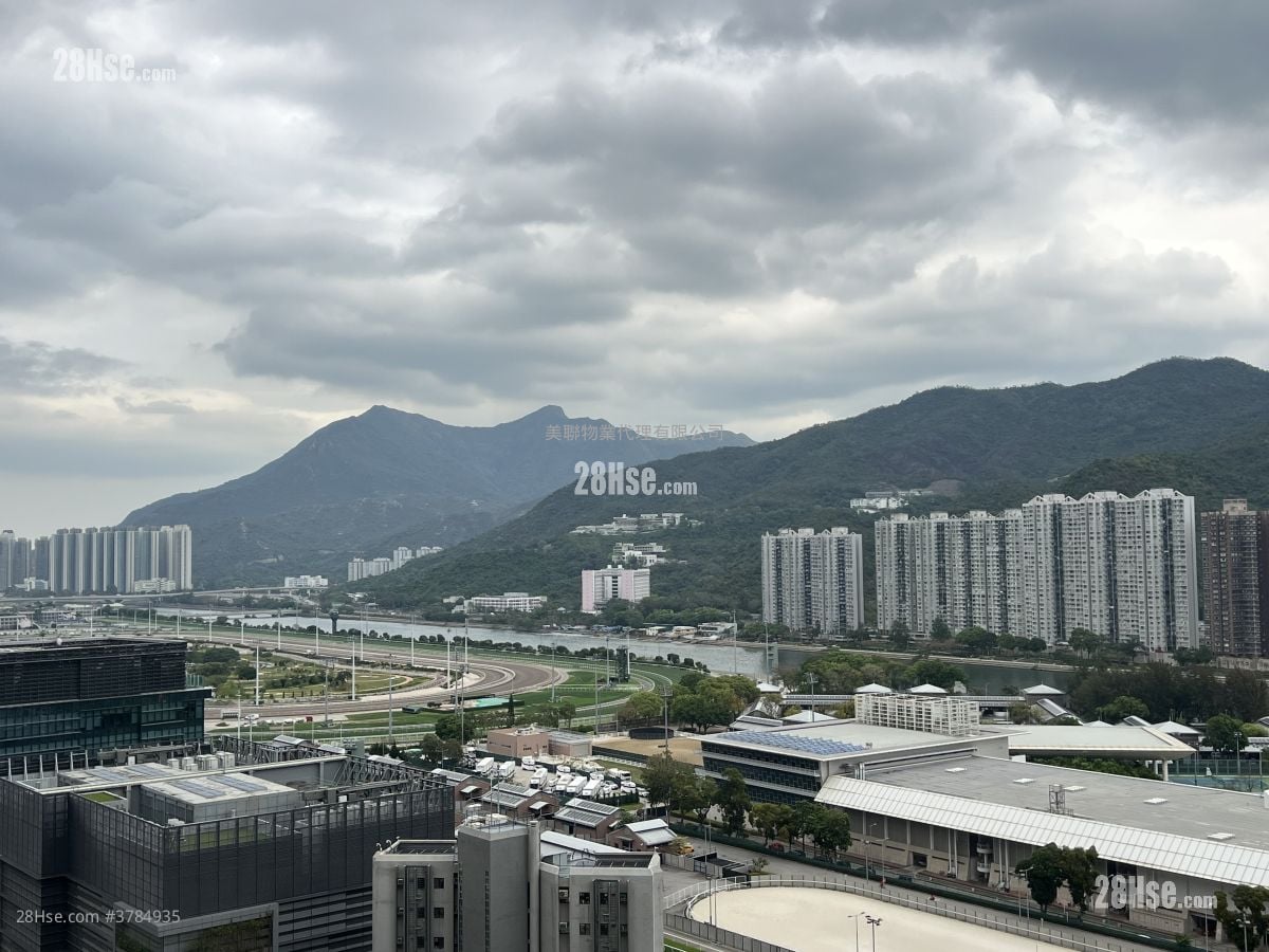 The Palazzo Sell 4 Bedrooms 1,444 ft²