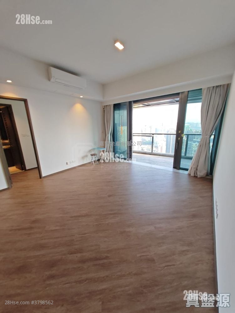 Cullinan Sky Rental 4 Bedrooms , 3 Bathrooms 1,993 ft²