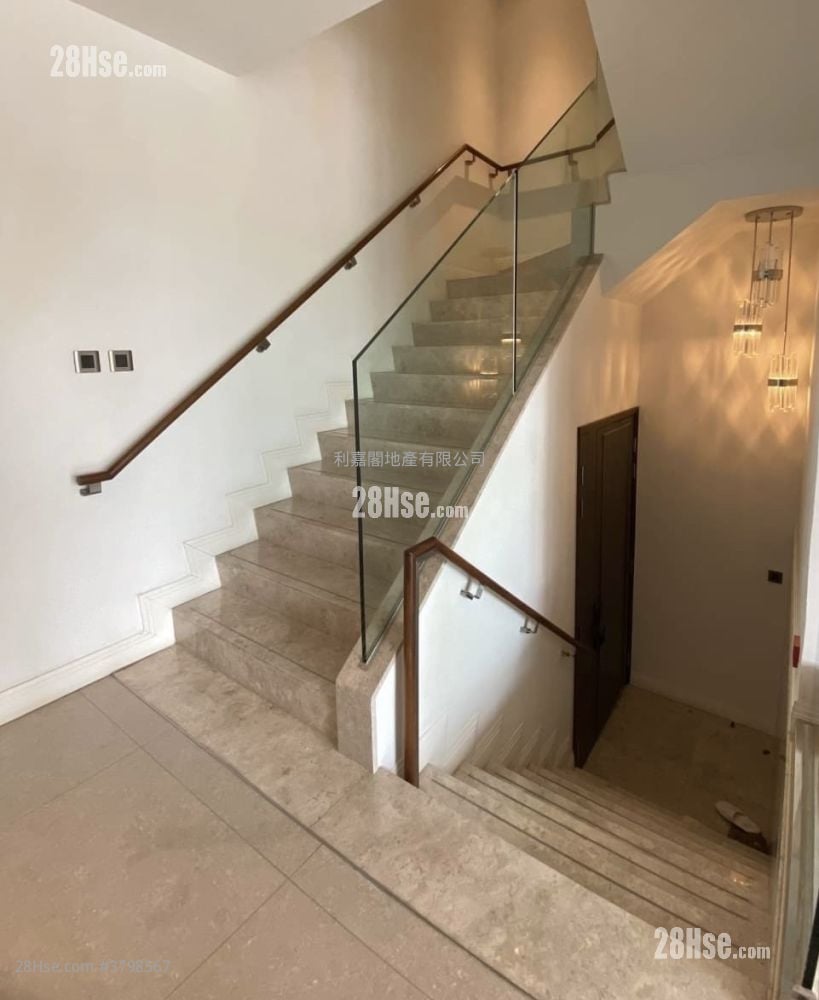 娉廷 售盘 4 房 , 2 浴室 1,589 平方尺