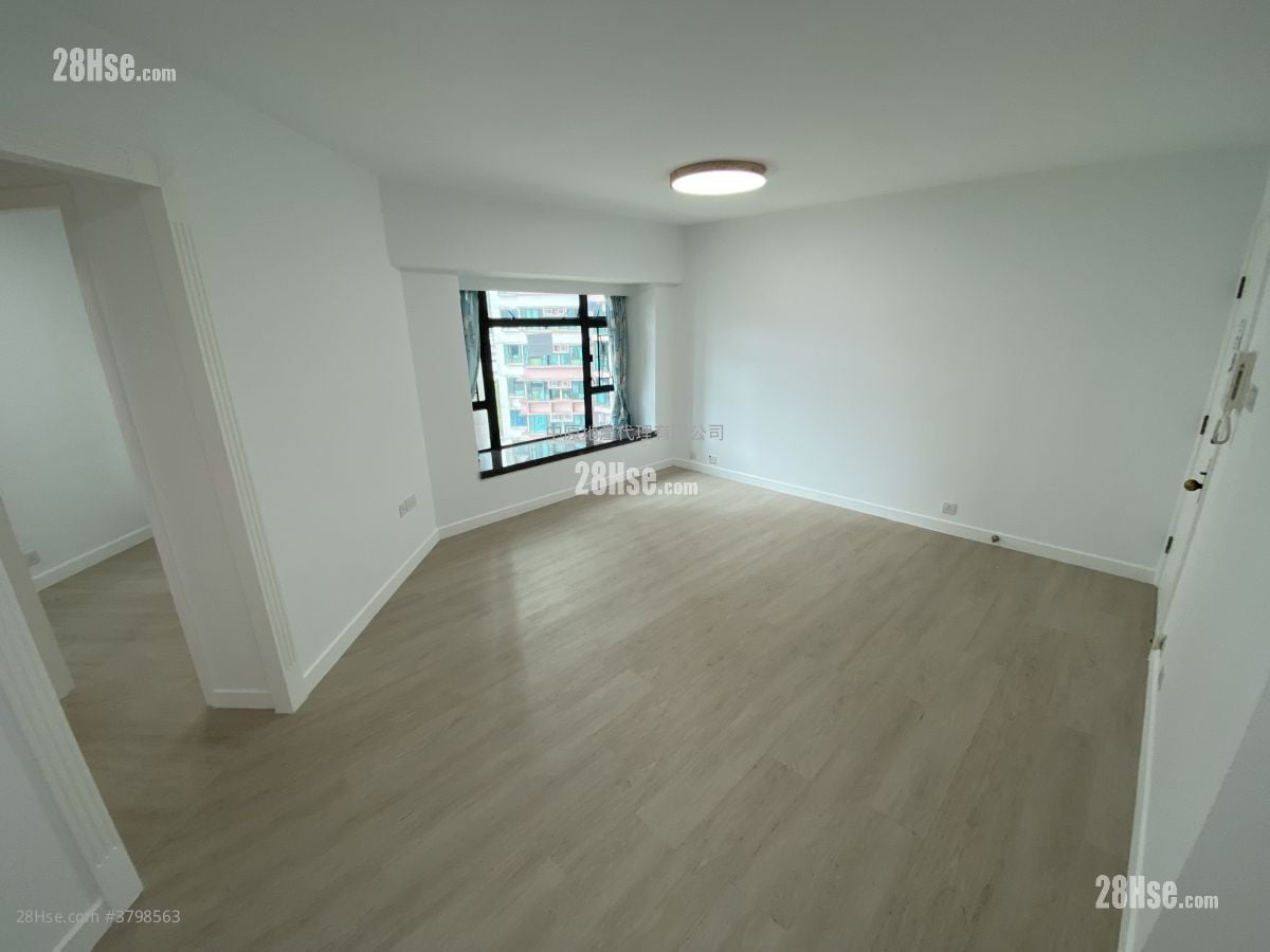 骏景园 售盘 3 房 676 平方尺