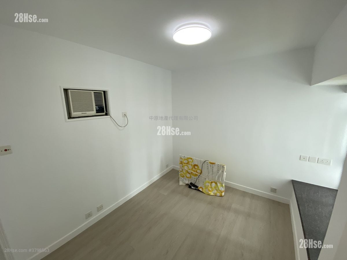 骏景园 售盘 3 房 676 平方尺