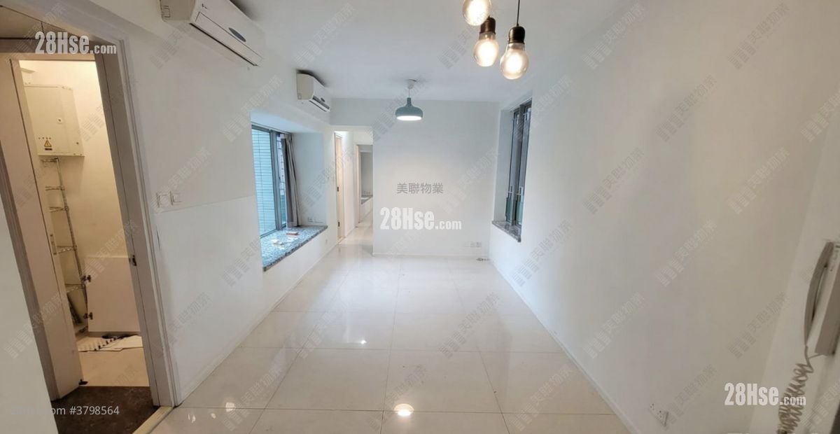 City Point Rental 3 Bedrooms , 2 Bathrooms 711 ft²