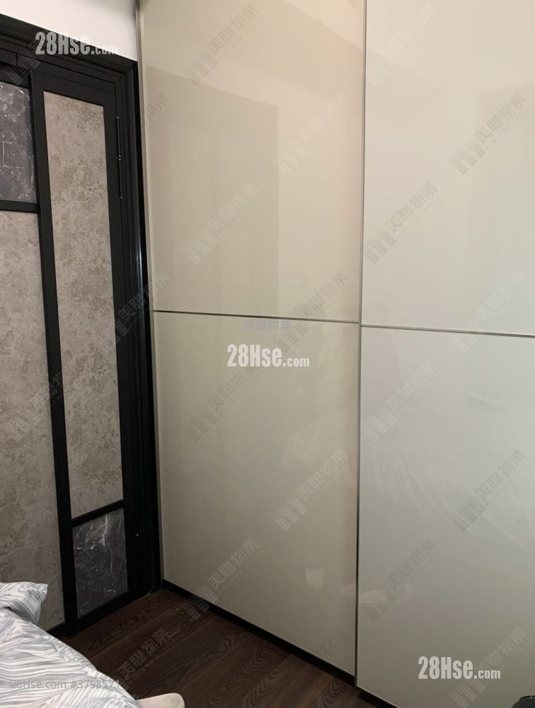 Chelsea Court Sell 454 ft²