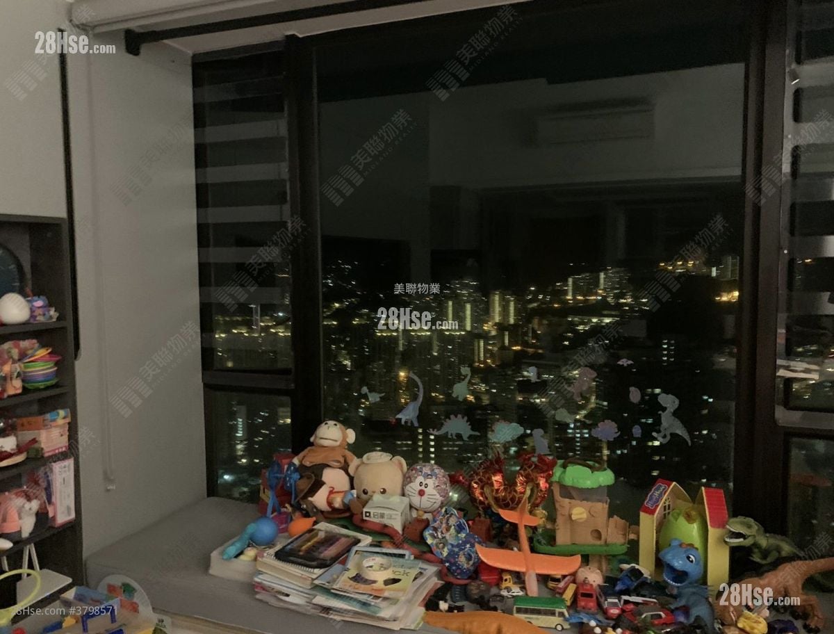 Chelsea Court Sell 454 ft²