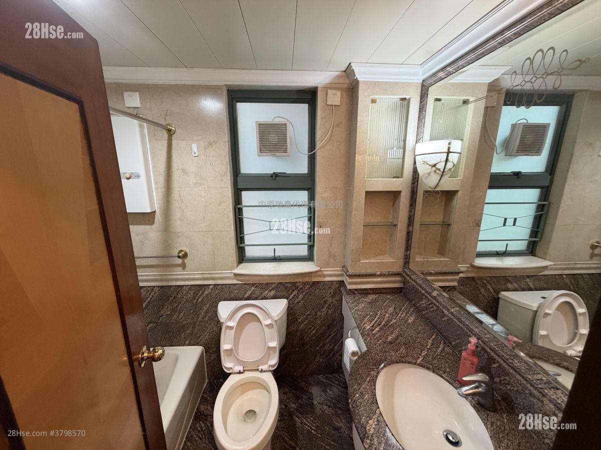 Parkside Villa Sell 2 Bedrooms 590 ft²