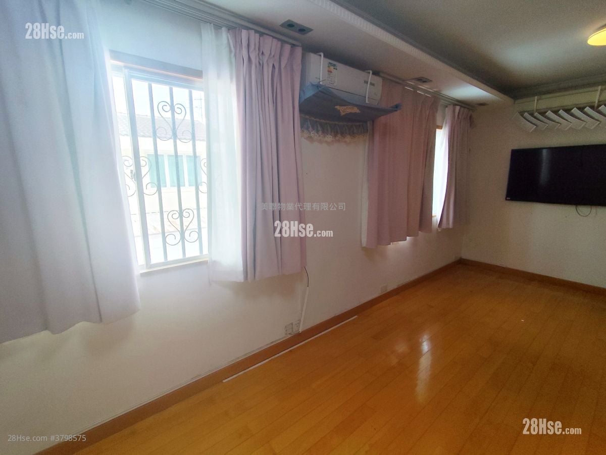 锦绣花园 售盘 3 房 , 2 浴室 950 平方尺