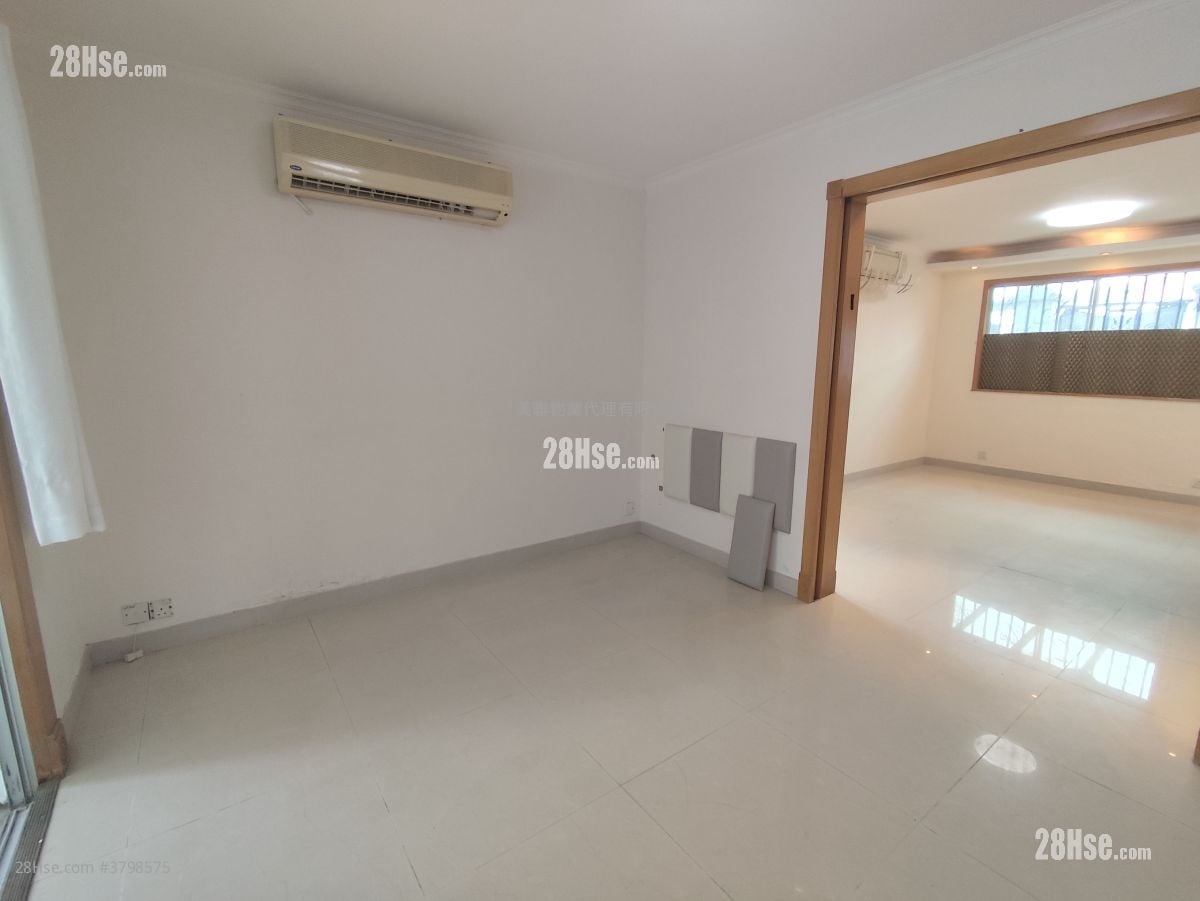 锦绣花园 售盘 3 房 , 2 浴室 950 平方尺