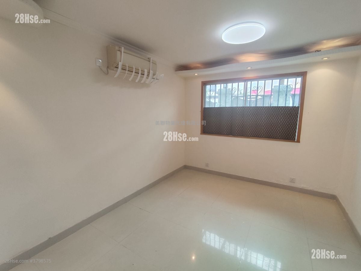 锦绣花园 售盘 3 房 , 2 浴室 950 平方尺