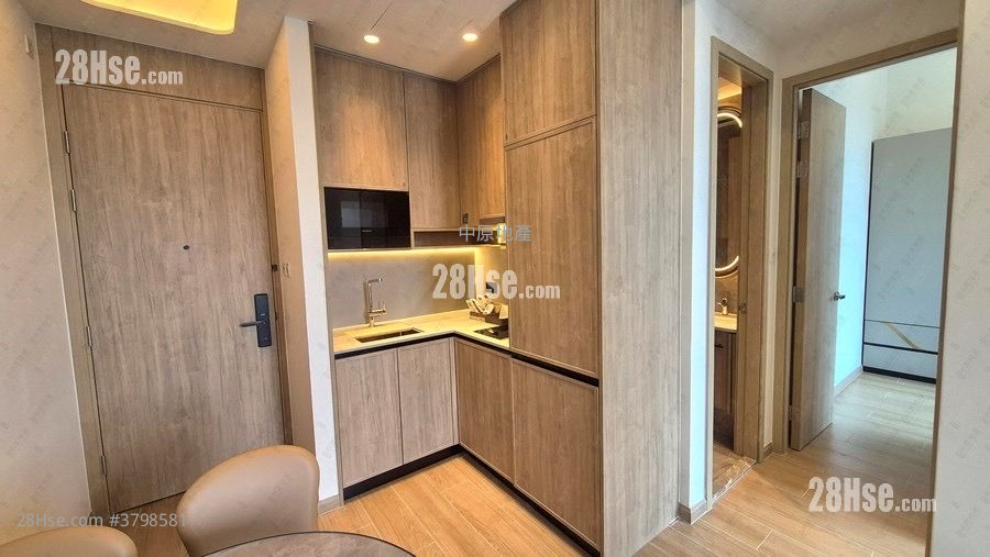 朗天峰 售盘 2 房 395 平方尺