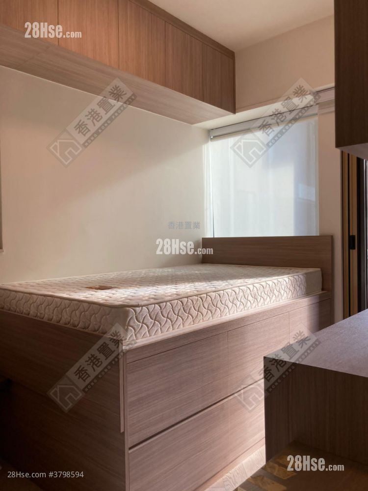 The Wings Rental 2 Bedrooms , 1 Bathroom 541 ft²