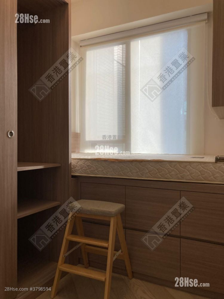 The Wings Rental 2 Bedrooms , 1 Bathroom 541 ft²