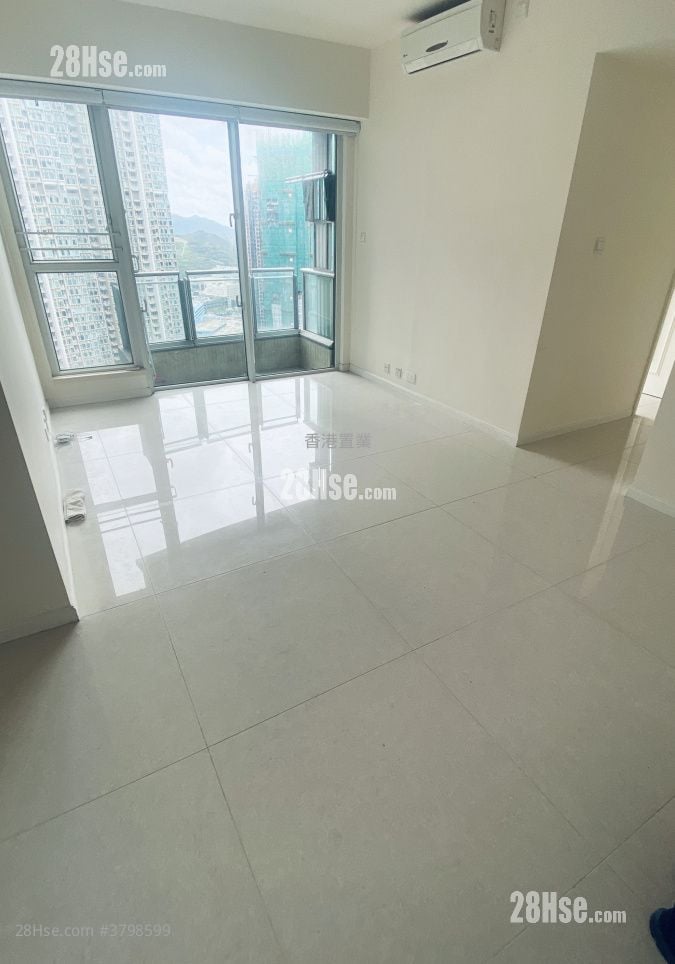 致蓝天 租盘 3 房 , 2 浴室 758 平方尺