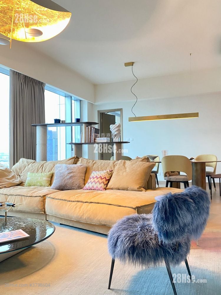 Cullinan West Rental 3 Bedrooms , 2 Bathrooms 1,630 ft²