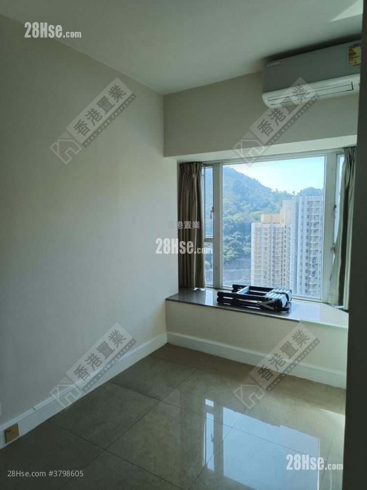 都会駅 租盘 2 房 , 1 浴室 492 平方尺