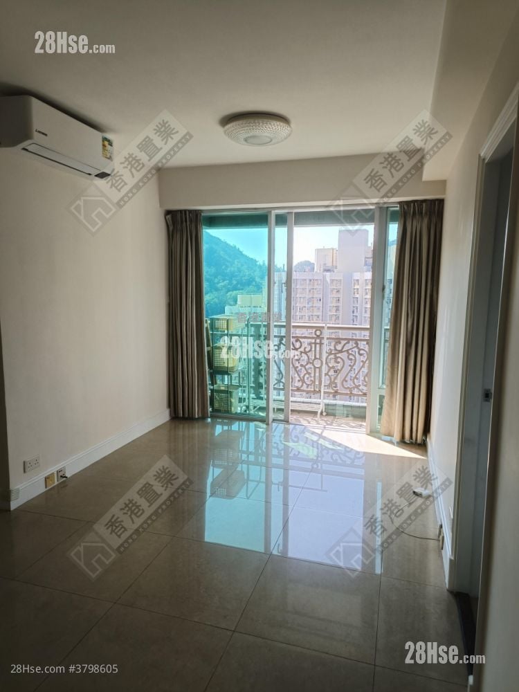 都会駅 租盘 2 房 , 1 浴室 492 平方尺