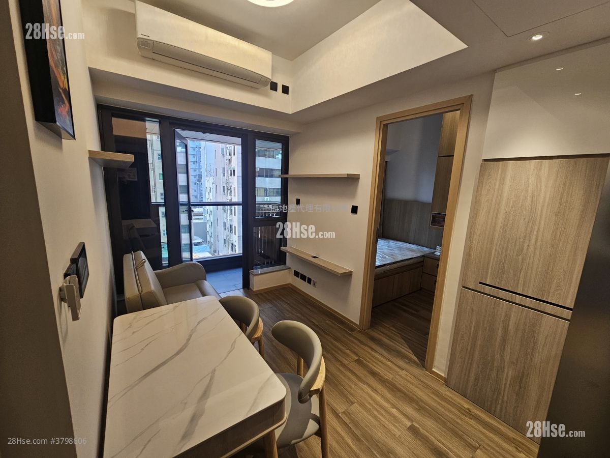 Bright Moon Rental 1 Bedroom , 1 Bathroom 284 ft²