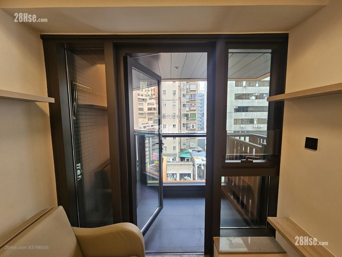 Bright Moon Rental 1 Bedroom , 1 Bathroom 284 ft²