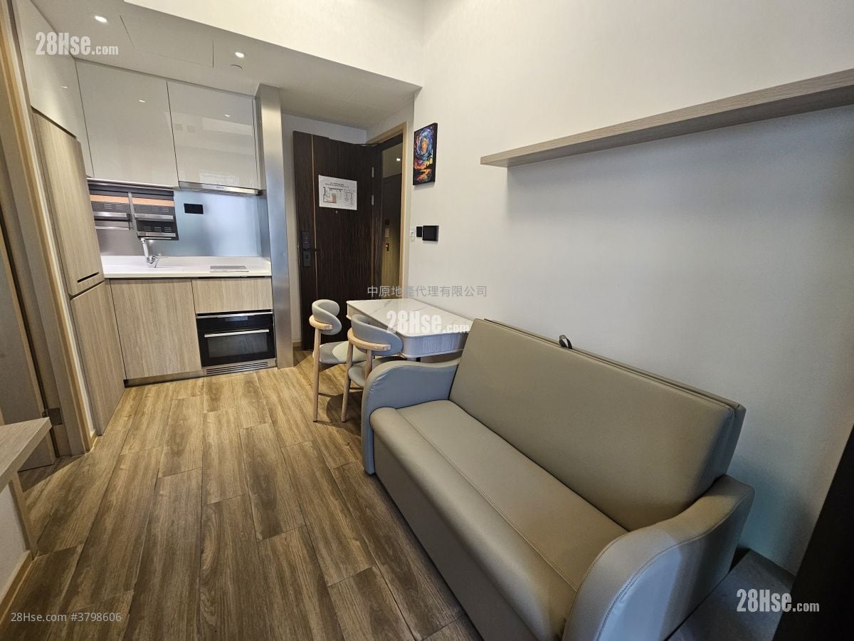 Bright Moon Rental 1 Bedroom , 1 Bathroom 284 ft²