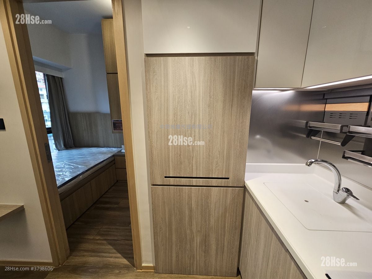 Bright Moon Rental 1 Bedroom , 1 Bathroom 284 ft²