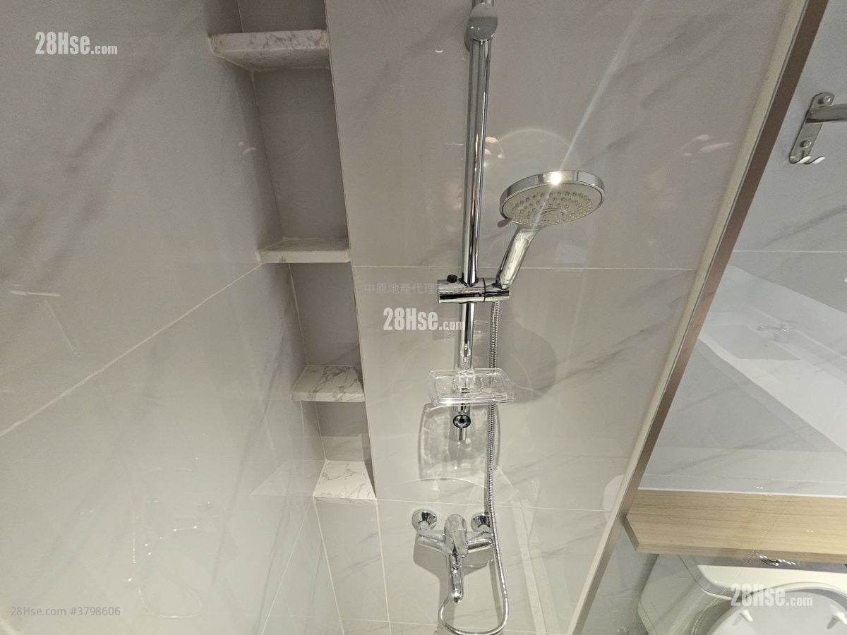 Bright Moon Rental 1 Bedroom , 1 Bathroom 284 ft²