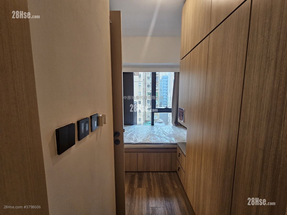 Bright Moon Rental 1 Bedroom , 1 Bathroom 284 ft²