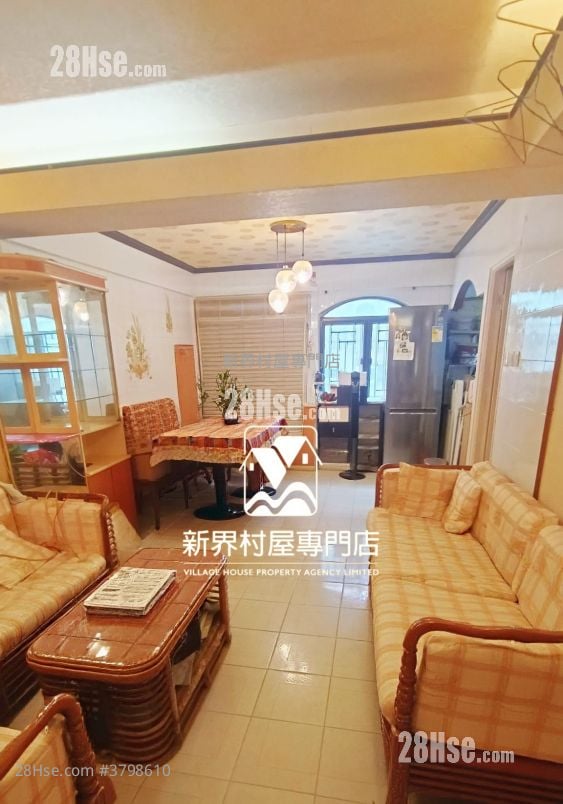 村屋 售盘 2 房 700 平方尺