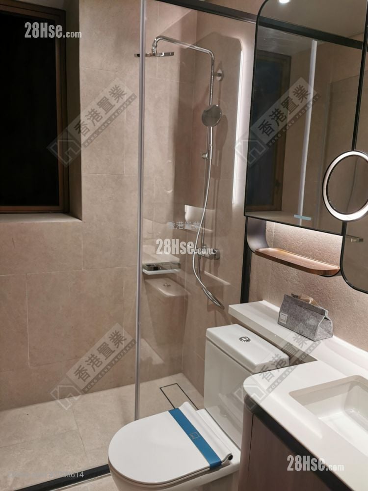 Lp10 Rental 2 Bedrooms , 2 Bathrooms 640 ft²